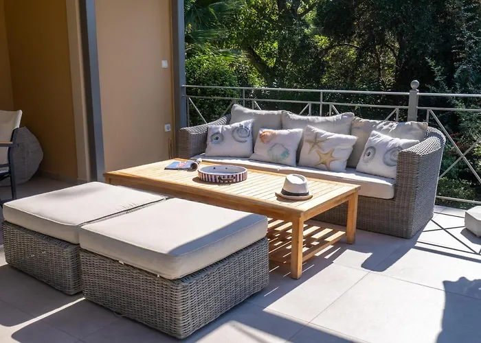 Marilia Lassi Apartment