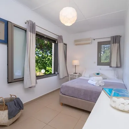 Marilia Lassi Apartment