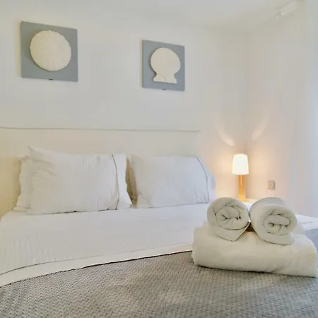 Marilia Lassi Apartment